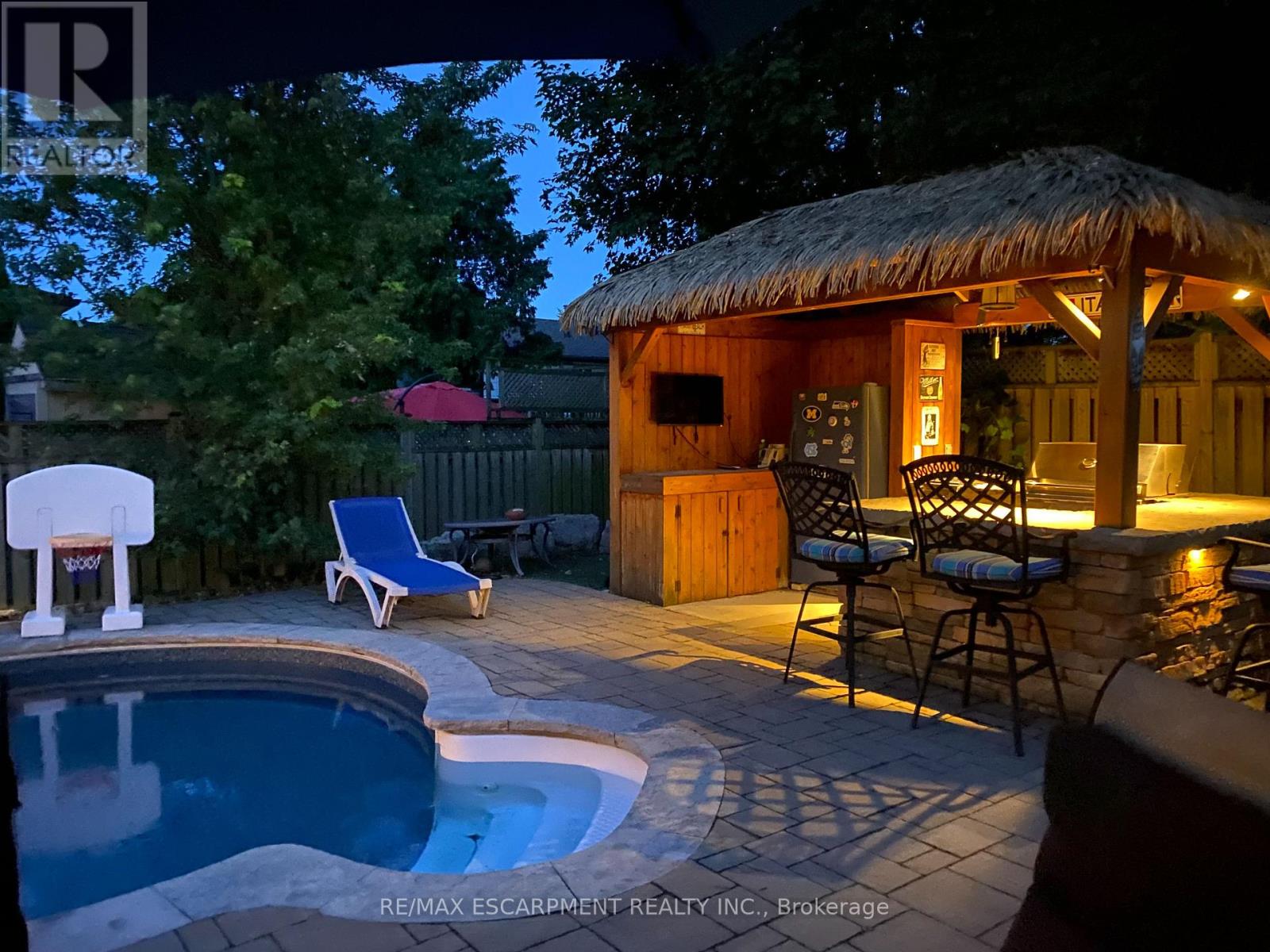 3354 Bristol Drive, Burlington, Ontario  L7M 1W4 - Photo 20 - W12846866