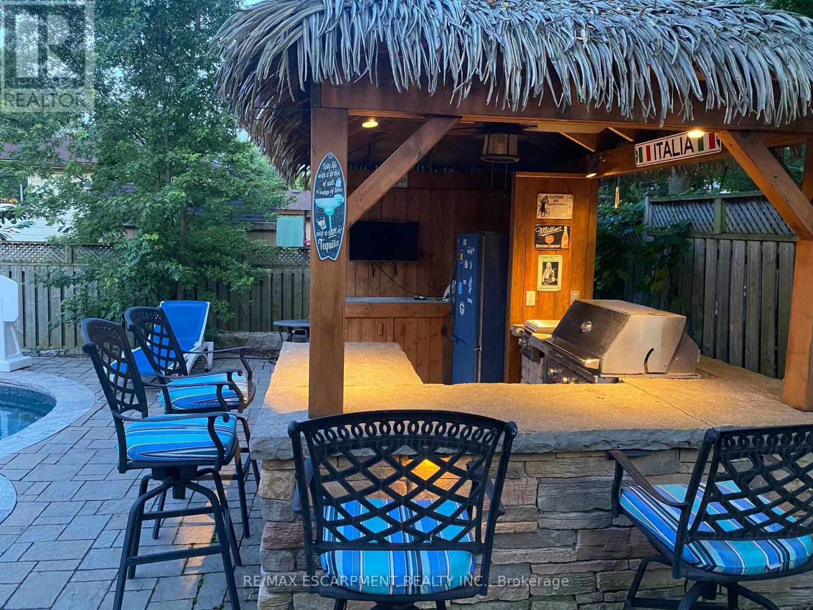 3354 Bristol Drive, Burlington, Ontario  L7M 1W4 - Photo 22 - W12846866