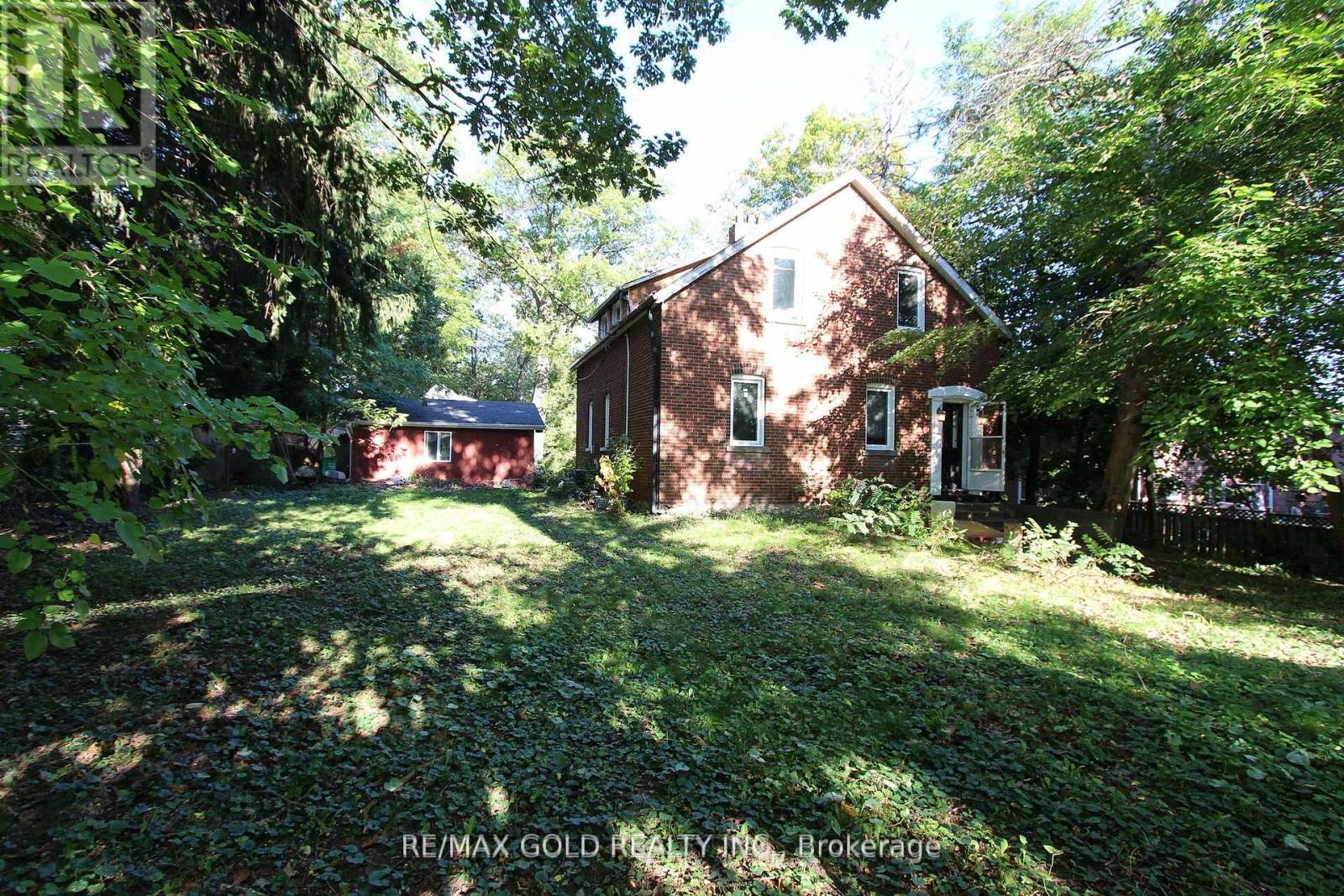 961 Lakeshore Road W, Mississauga, Ontario  L5H 1H8 - Photo 6 - W12909550