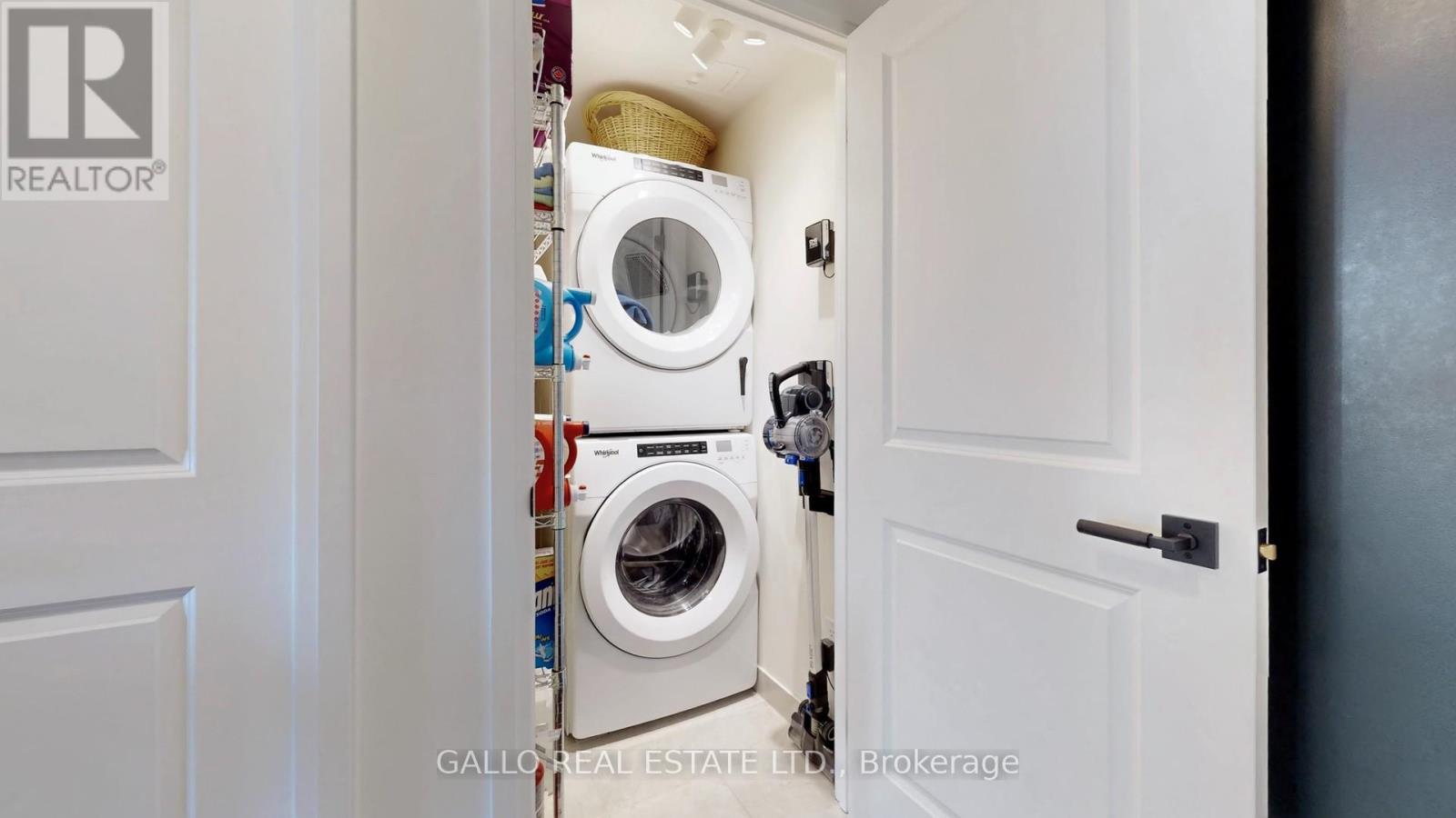 505 - 25 Baker Hill Boulevard, Whitchurch-Stouffville, Ontario  L4A 4R5 - Photo 34 - N12903480