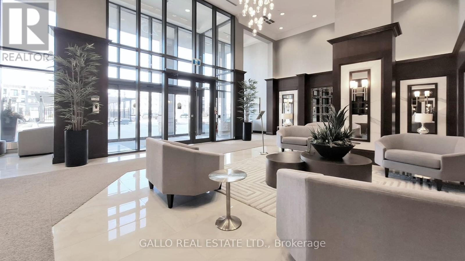 505 - 25 Baker Hill Boulevard, Whitchurch-Stouffville, Ontario  L4A 4R5 - Photo 4 - N12903480