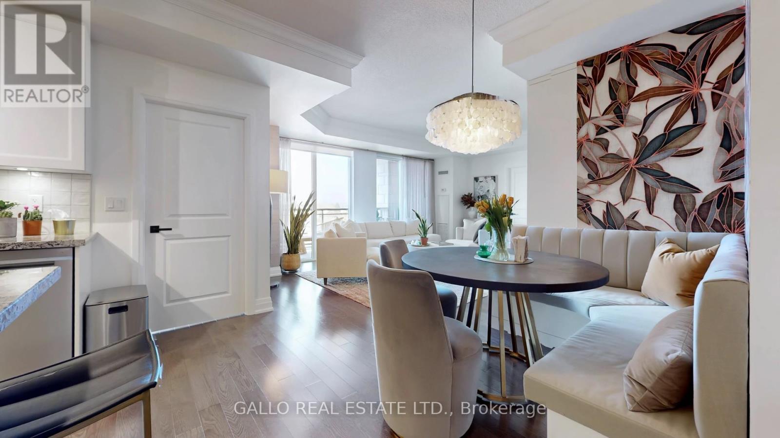 505 - 25 Baker Hill Boulevard, Whitchurch-Stouffville, Ontario  L4A 4R5 - Photo 9 - N12903480