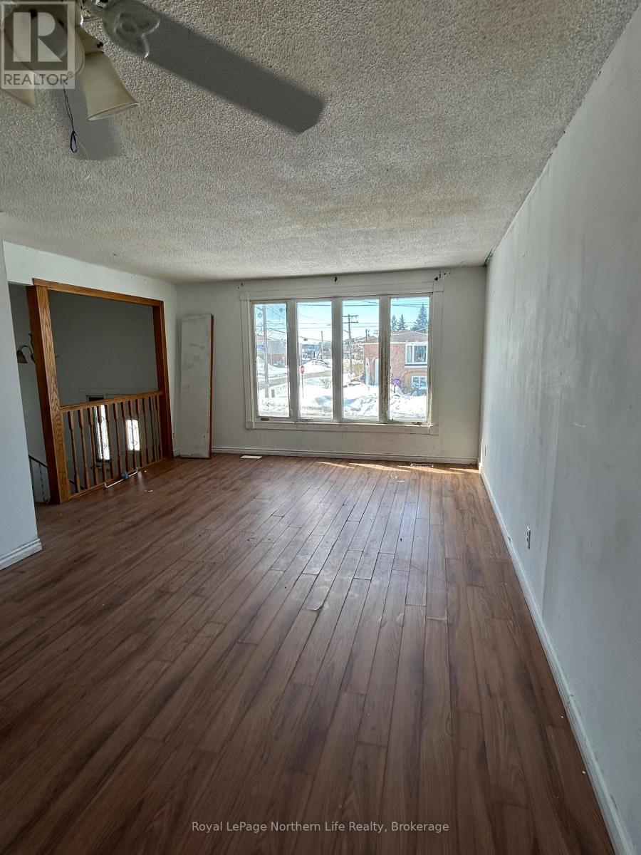 172 Sherryl Crescent, North Bay, Ontario  P1B 8R9 - Photo 7 - X12910418