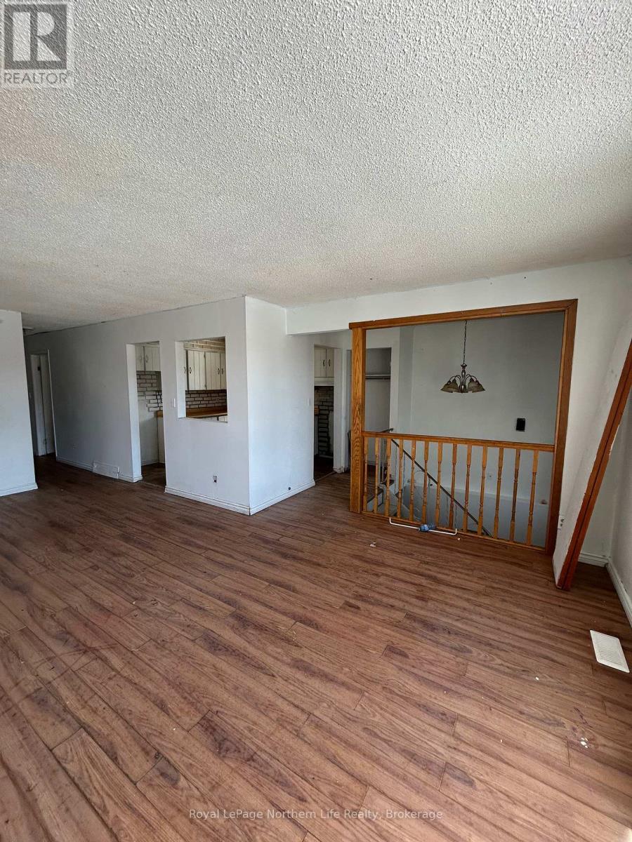 172 Sherryl Crescent, North Bay, Ontario  P1B 8R9 - Photo 8 - X12910418