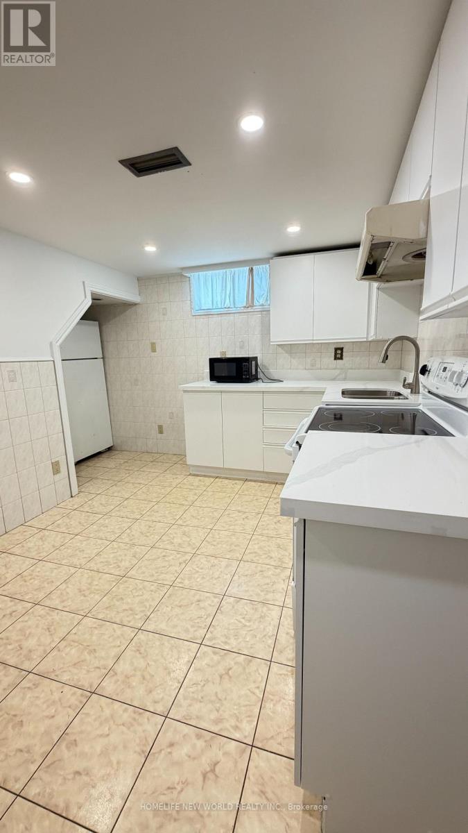 5 Rockport Crescent, Richmond Hill, Ontario  L4C 2L5 - Photo 13 - N12910390