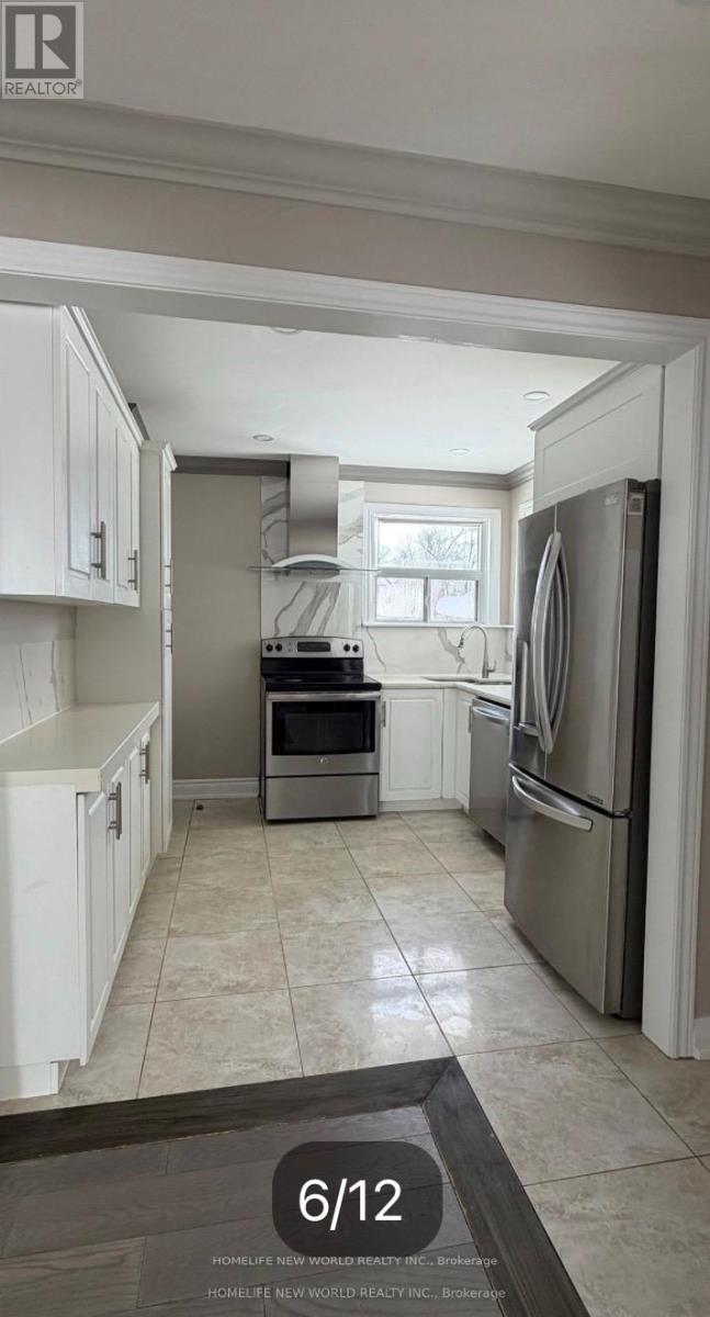 5 Rockport Crescent, Richmond Hill, Ontario  L4C 2L5 - Photo 3 - N12910390