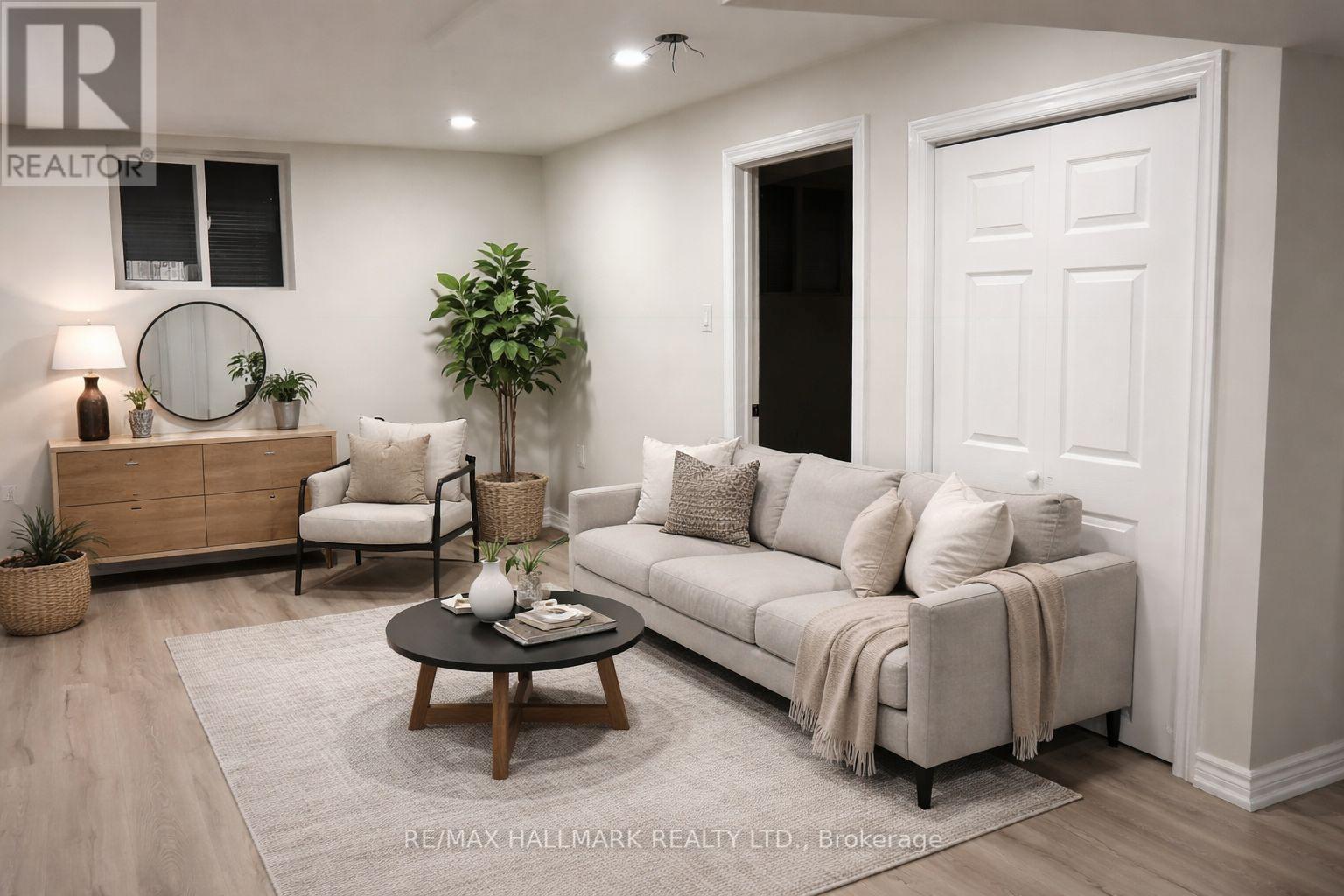 #1BEDBSMNT - 52 NISBET DRIVE, Aurora, Ontario