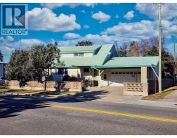 112 43 Avenue W, Claresholm, Alberta