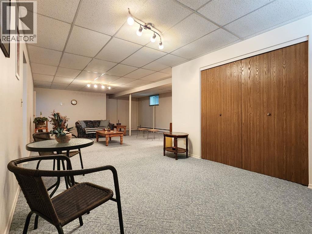 112 43 Avenue W, Claresholm, Alberta  T0L 0T0 - Photo 28 - A2273845