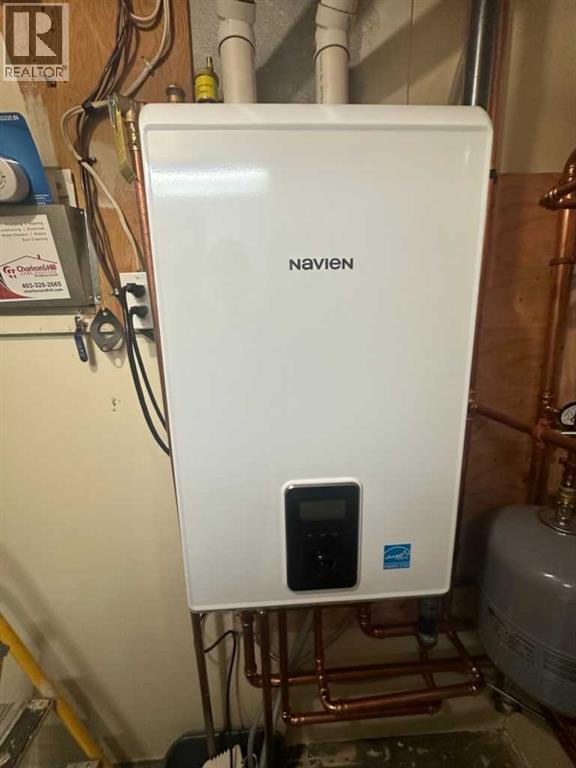 112 43 Avenue W, Claresholm, Alberta  T0L 0T0 - Photo 45 - A2273845