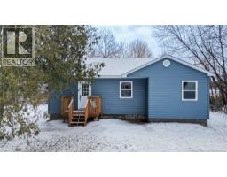 28 Glasier Road, Fredericton, New Brunswick