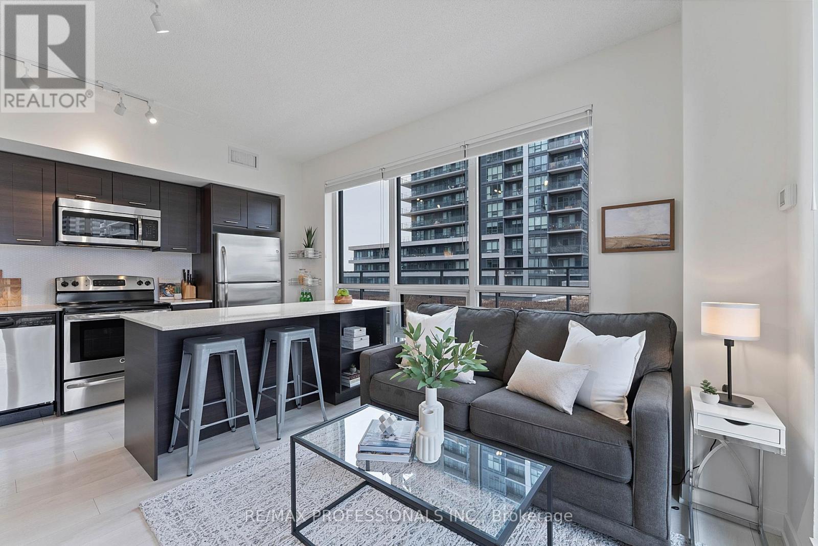 611 - 2200 Lakeshore Boulevard W, Toronto, Ontario  M8V 1A4 - Photo 12 - W12910406