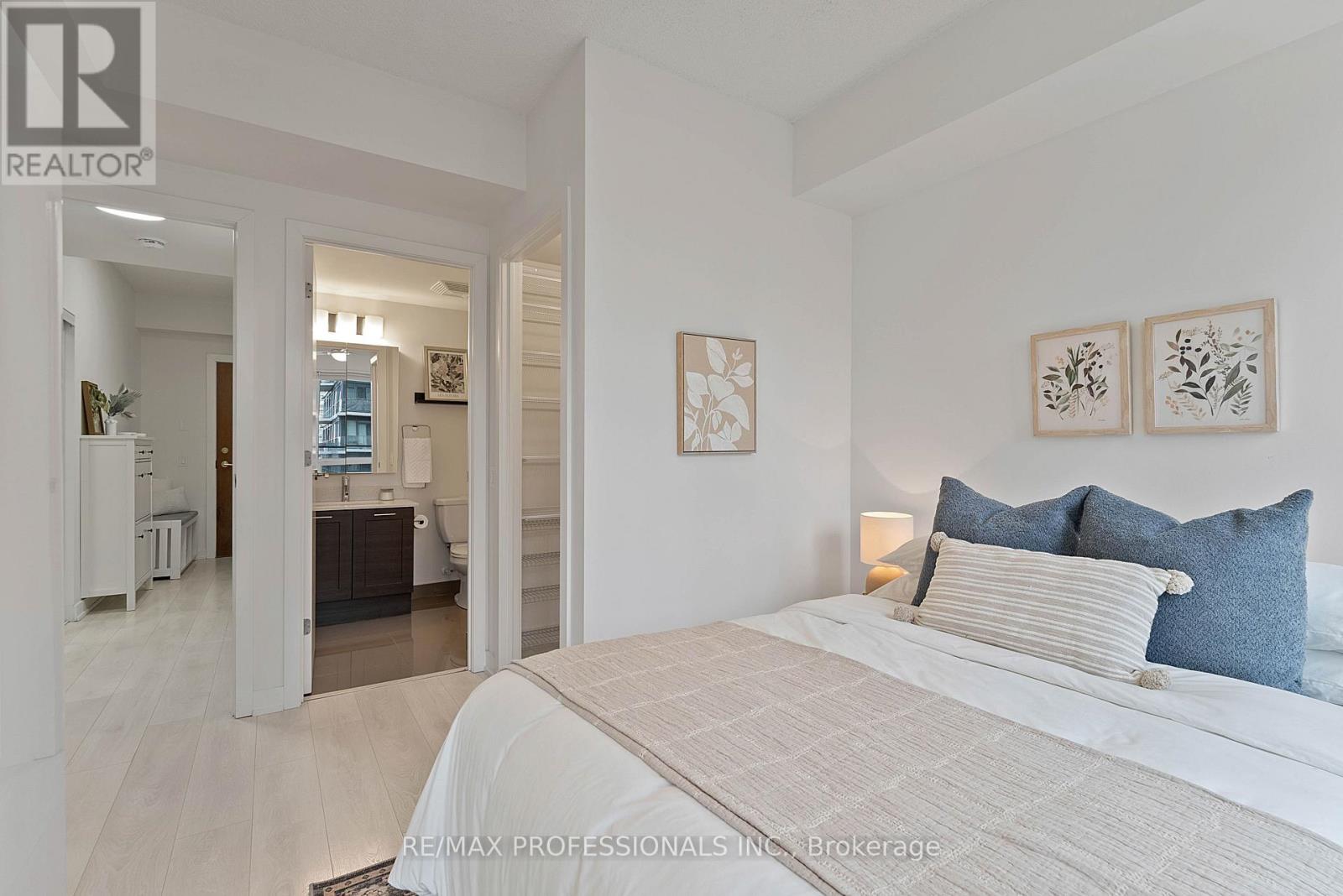 611 - 2200 Lakeshore Boulevard W, Toronto, Ontario  M8V 1A4 - Photo 23 - W12910406