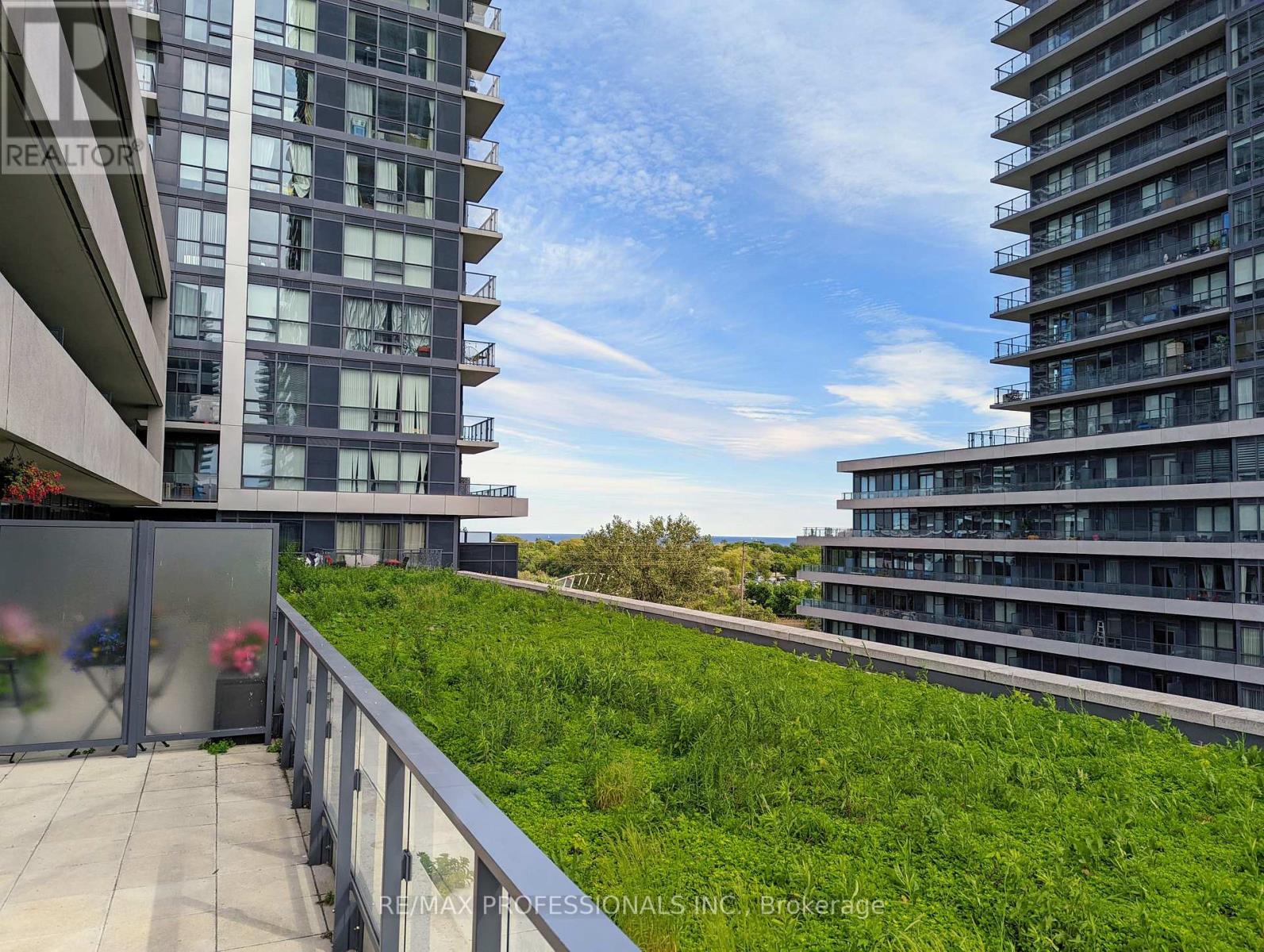 611 - 2200 Lakeshore Boulevard W, Toronto, Ontario  M8V 1A4 - Photo 40 - W12910406