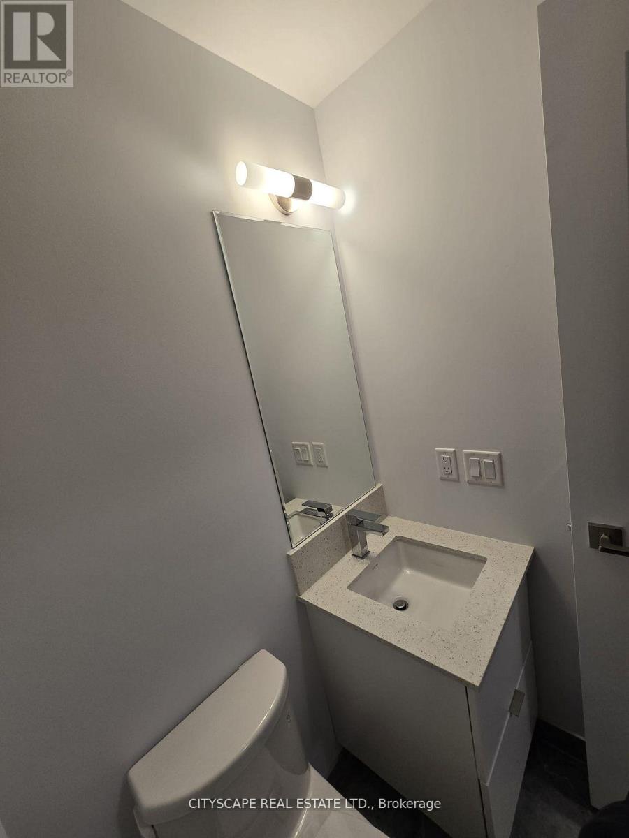 2407 - 30 Elm Drive, Mississauga, Ontario  L5B 0N6 - Photo 18 - W12910438