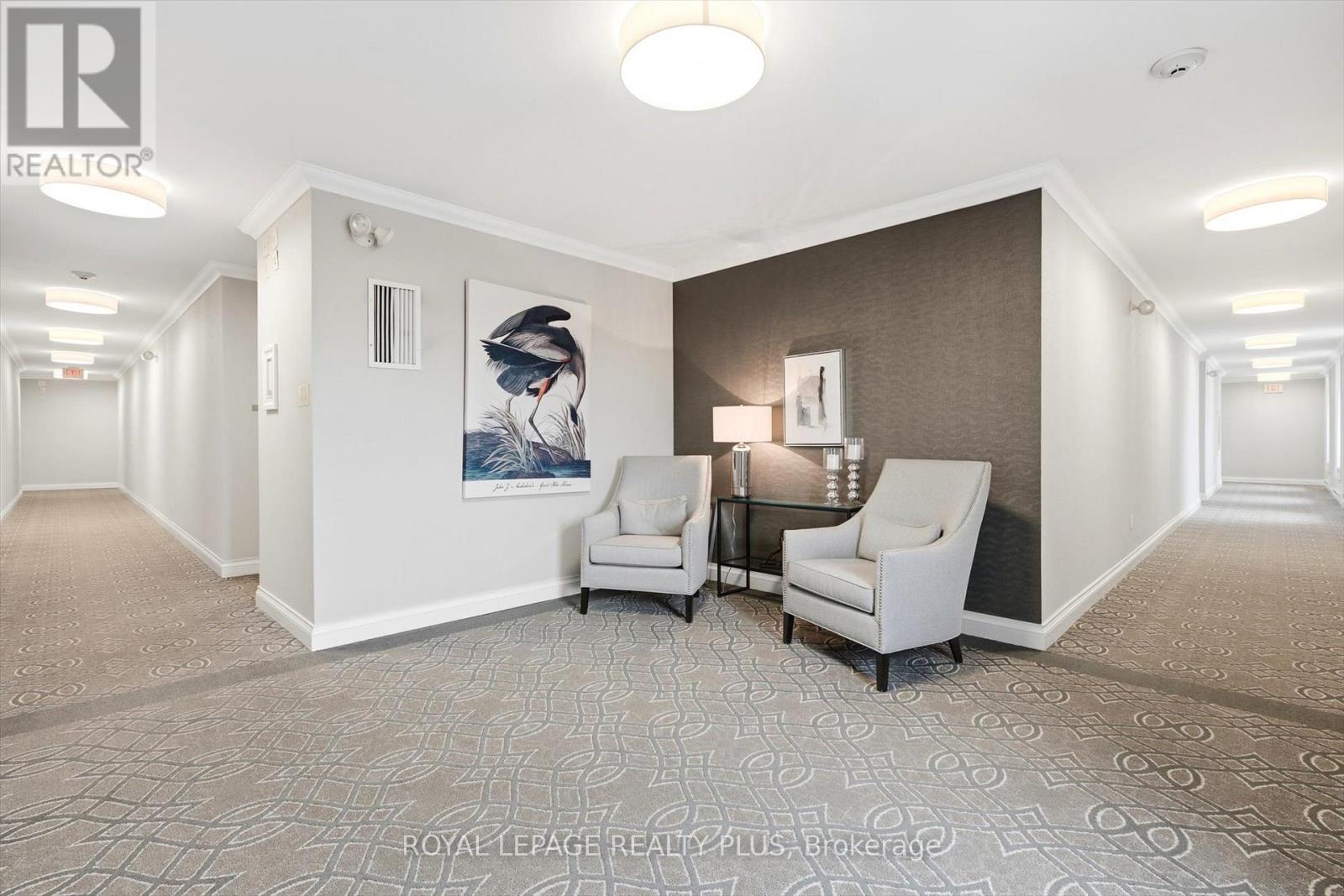 305 - 390 Upper Middle Road E, Oakville, Ontario  L6H 0A5 - Photo 30 - W12910488