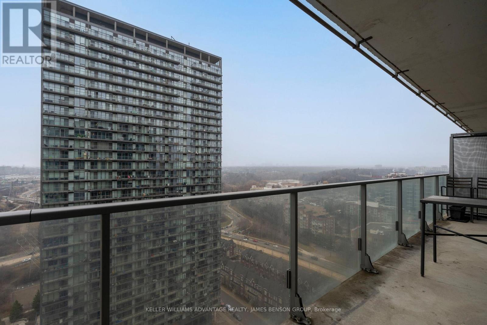 2206 - 103 The Queensway, Toronto, Ontario  M6S 5B3 - Photo 16 - W12910490