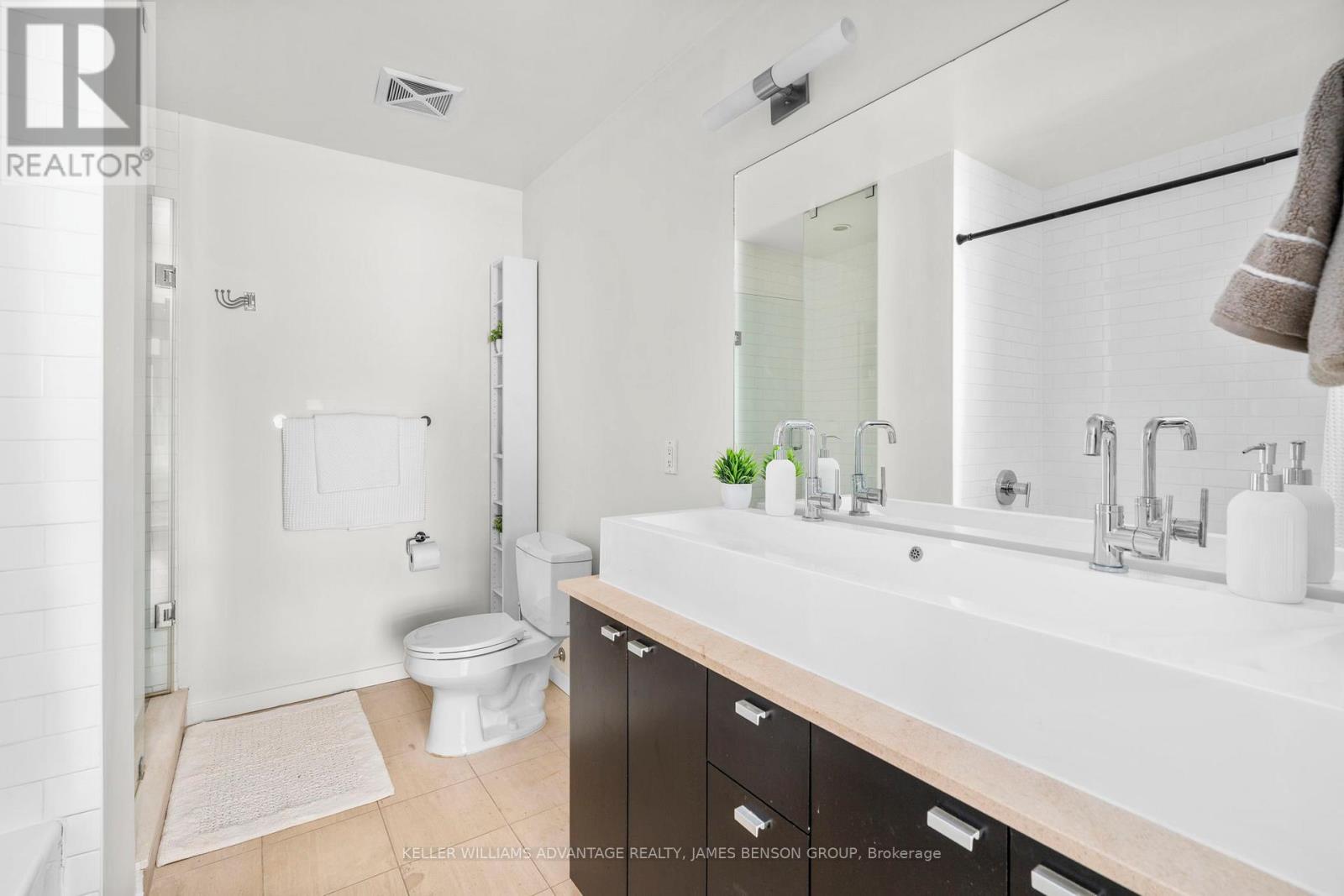 2206 - 103 The Queensway, Toronto, Ontario  M6S 5B3 - Photo 34 - W12910490