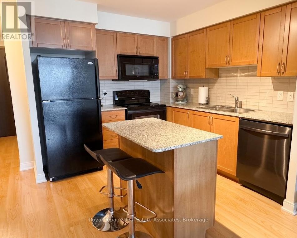 838 - 35 Viking Lane, Toronto, Ontario  M9B 0A2 - Photo 3 - W12910500