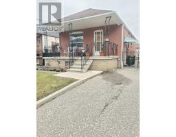 881 ST.CLARENS AVENUE, Toronto, Ontario