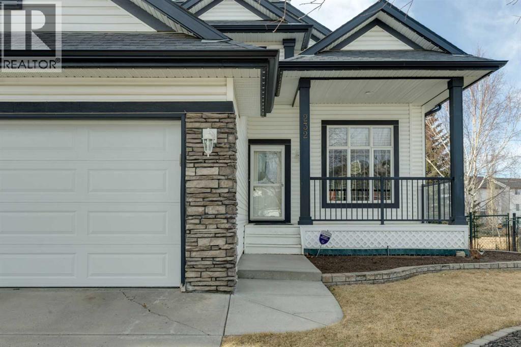 232 Springmere Place, Chestermere, Alberta  T1X 1J3 - Photo 2 - A2286877