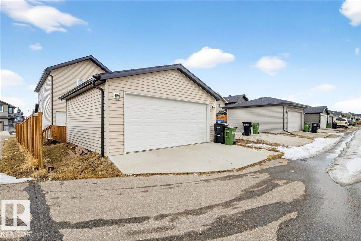 203 Cavanagh Cm Sw, Edmonton, Alberta  T6W 3Y2 - Photo 48 - E4478701