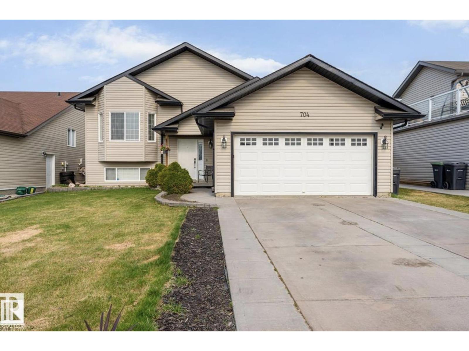 704 Grouse CL, cold lake, Alberta