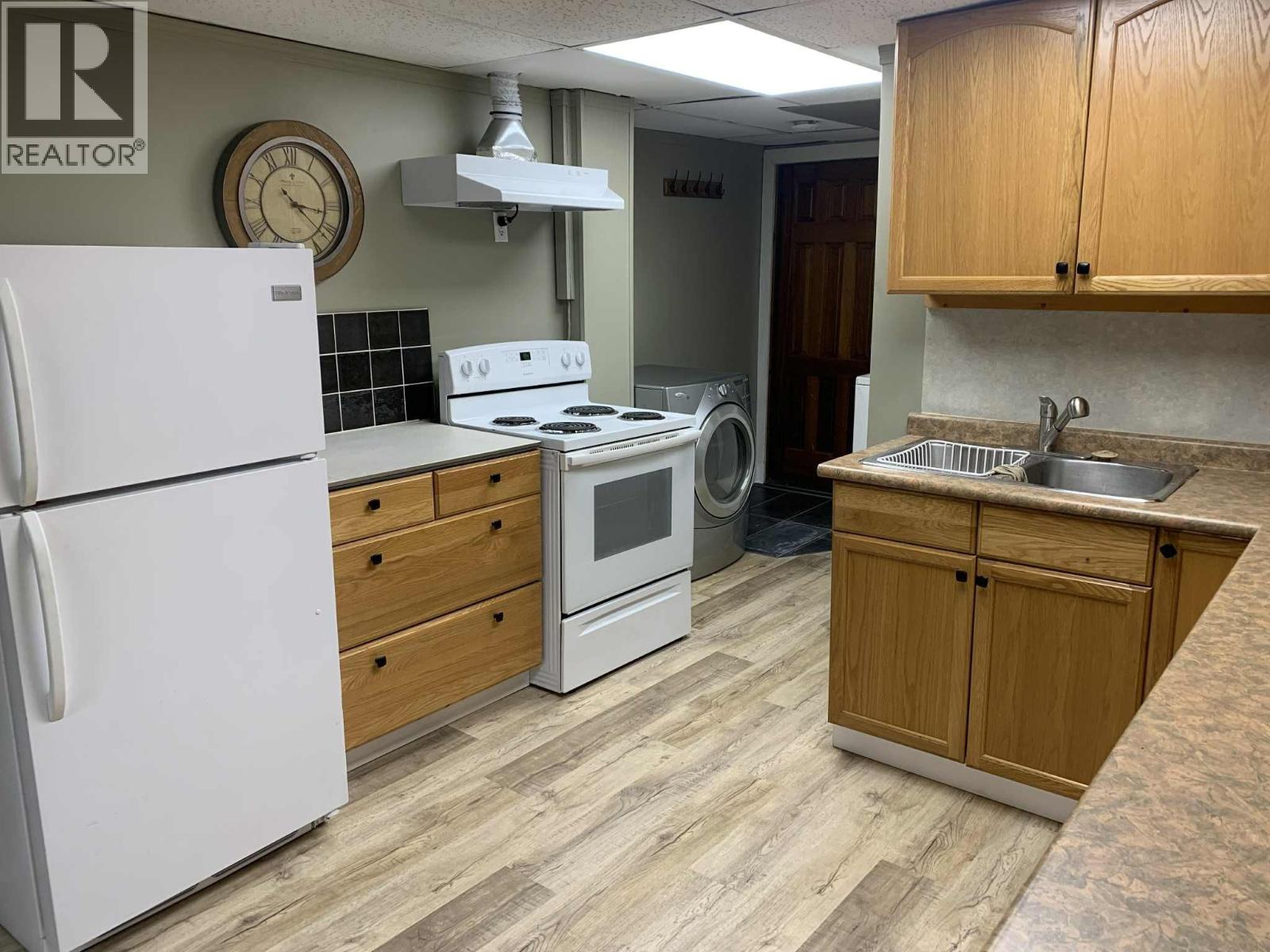 4720 52 Street Nw, Chetwynd, British Columbia  V0C 1J0 - Photo 13 - 10379917