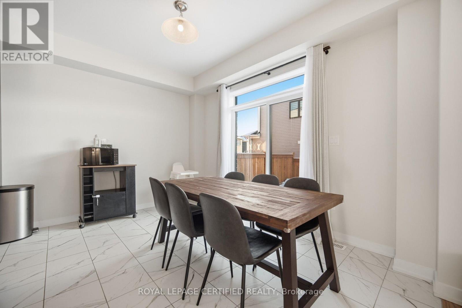 51 Hawick Crescent, Haldimand, Ontario  N3W 0G5 - Photo 17 - X12910466