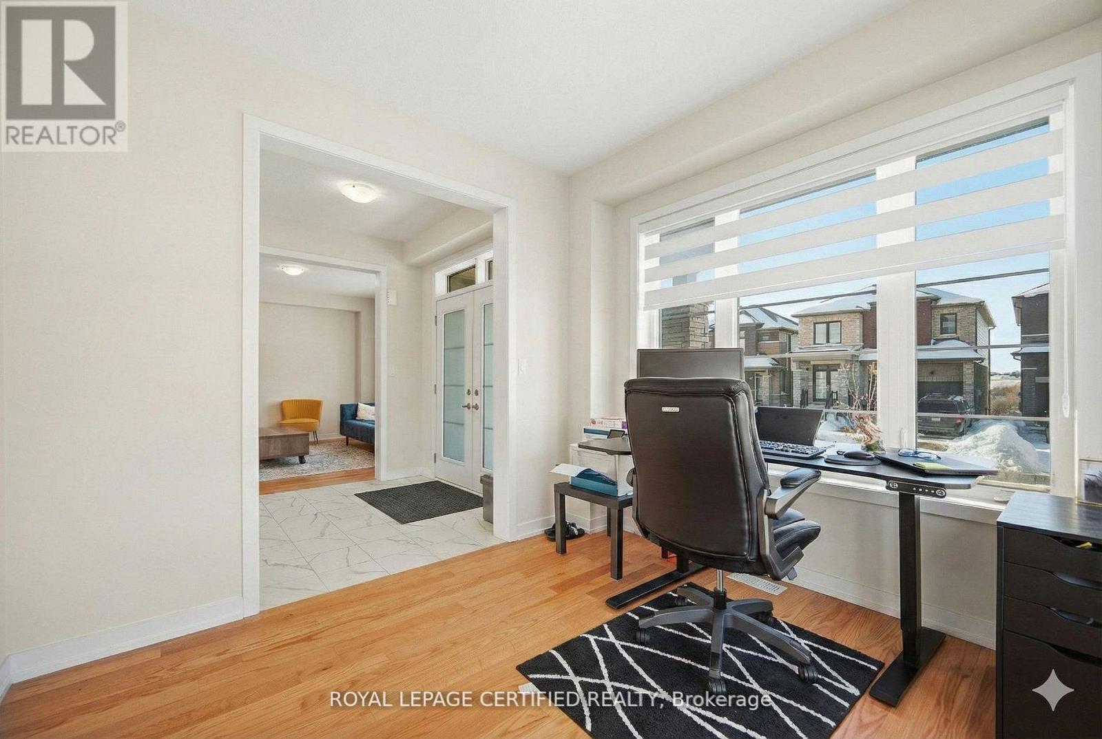 51 Hawick Crescent, Haldimand, Ontario  N3W 0G5 - Photo 21 - X12910466