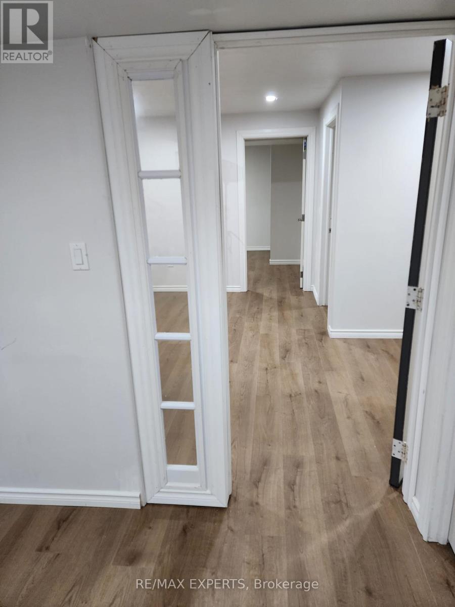 BSMT - 2421 SEVEN OAKS RIDGE, London South, Ontario