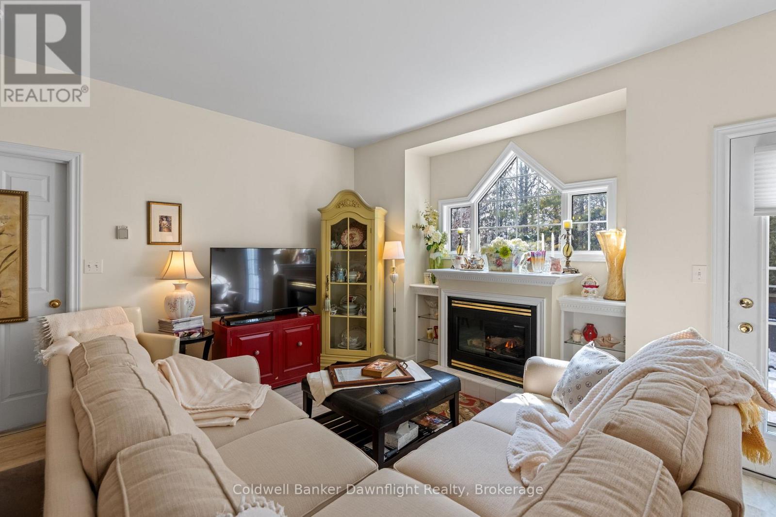 7 Brookside Place, South Huron, Ontario N0M 1S2 - Photo 10 - X12827192