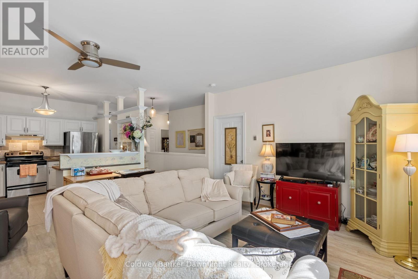 7 Brookside Place, South Huron, Ontario N0M 1S2 - Photo 8 - X12827192