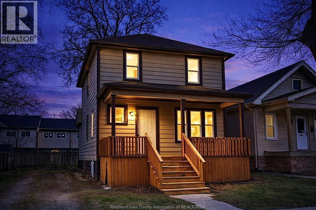 MLS# 26005999: 3463 HARRIS STREET, Windsor, Canada