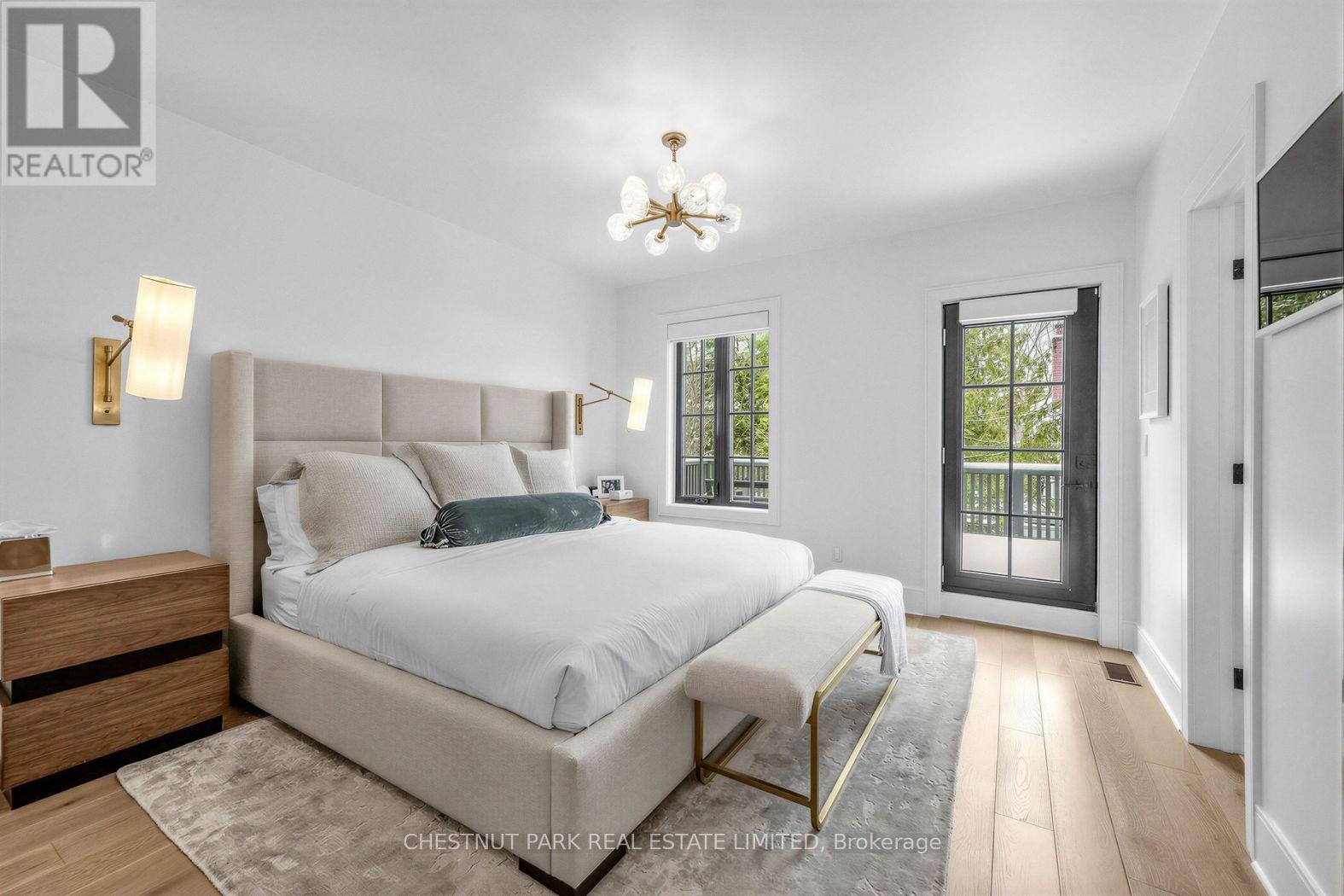 35 Castle Frank Road, Toronto, Ontario  M4W 2Z5 - Photo 17 - C12908762