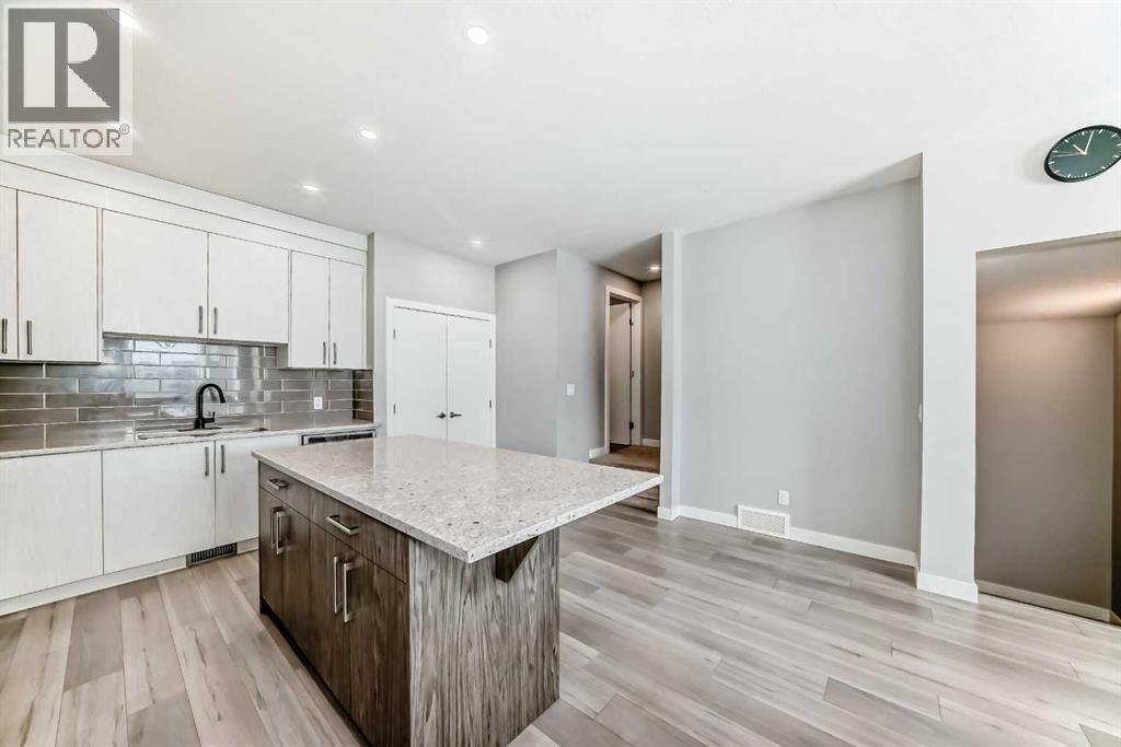 111 Redstone Crescent NE, Calgary, Alberta  T3N 1M4 - Photo 11 - A2295655