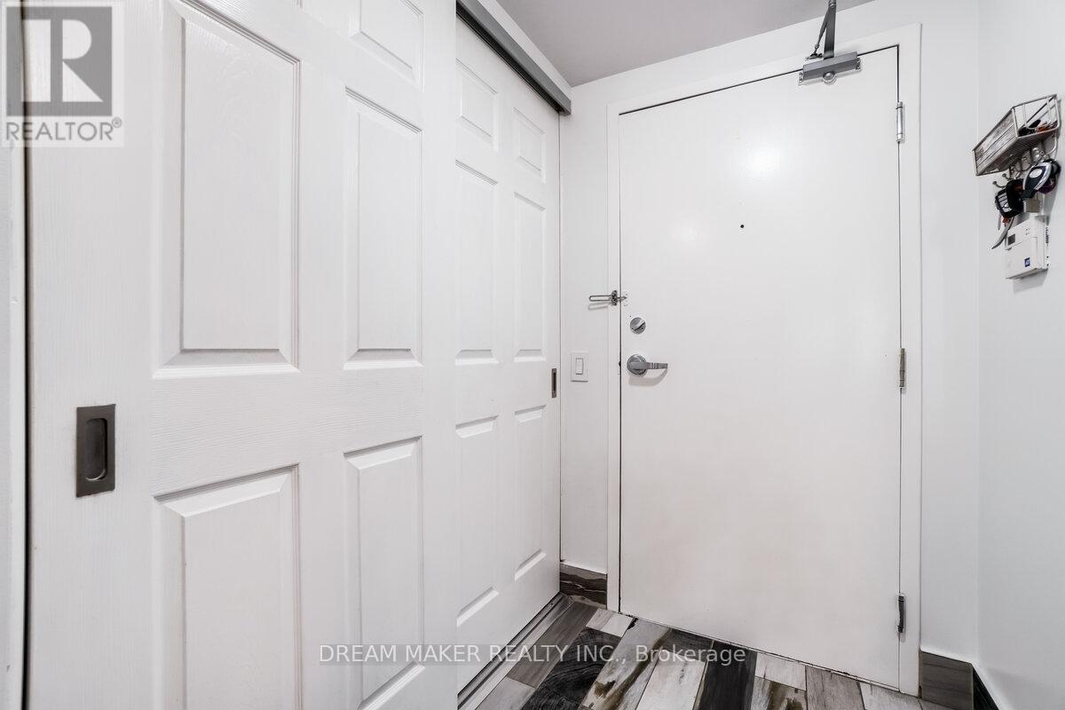 222 - 9017 Leslie Street, Richmond Hill, Ontario  L4B 4R8 - Photo 3 - N12910524