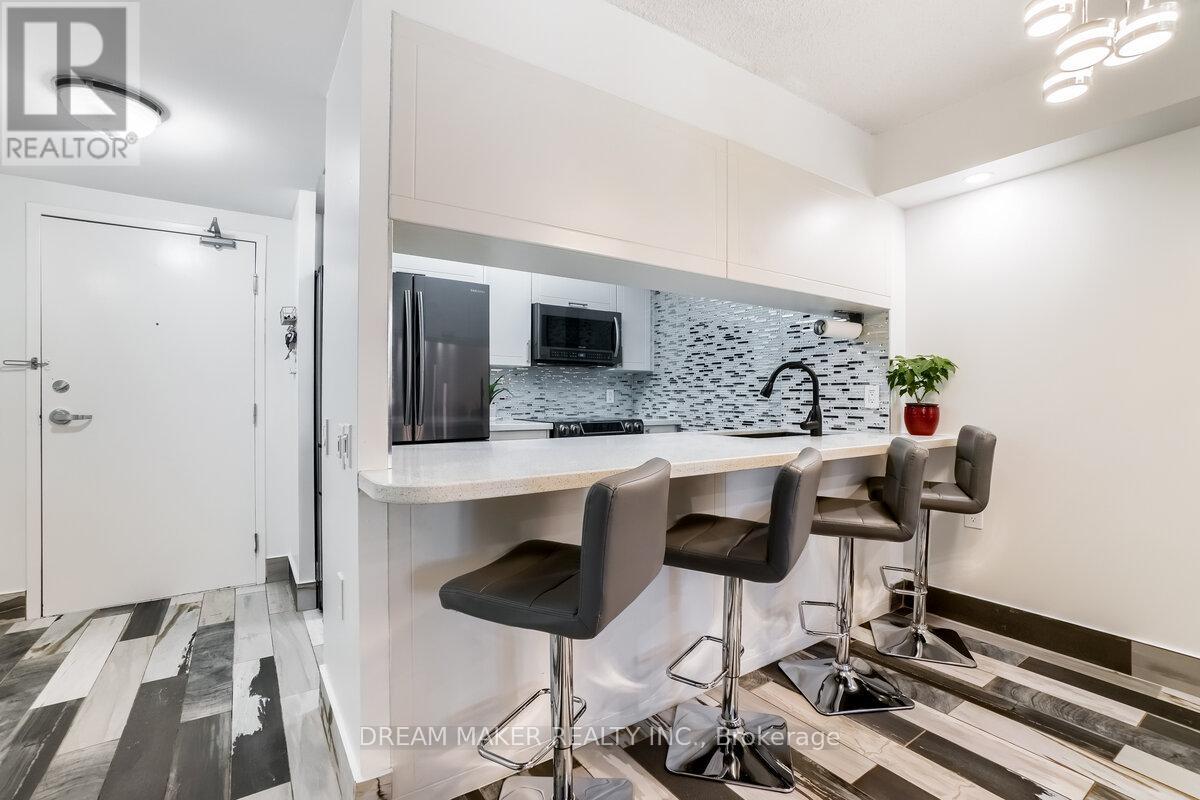 222 - 9017 Leslie Street, Richmond Hill, Ontario  L4B 4R8 - Photo 9 - N12910524