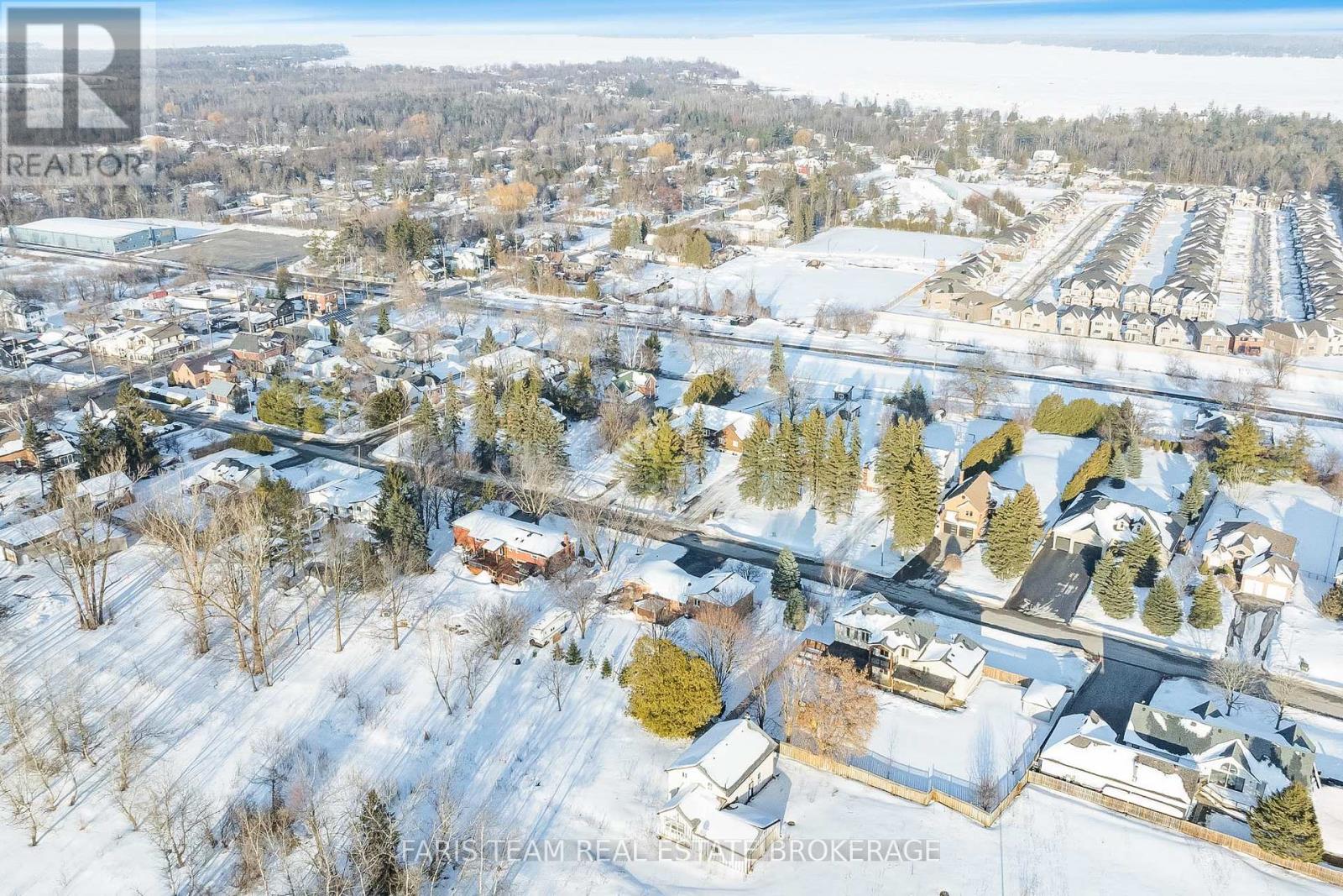 856 Church Drive, Innisfil, Ontario  L0L 1K0 - Photo 40 - N12902376