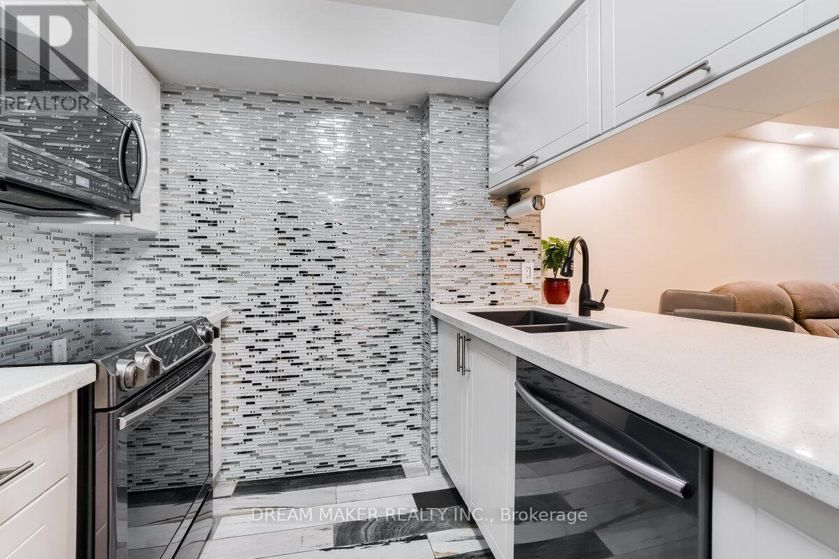 222 - 9017 Leslie Street, Richmond Hill, Ontario  L4B 4R8 - Photo 6 - N12910524