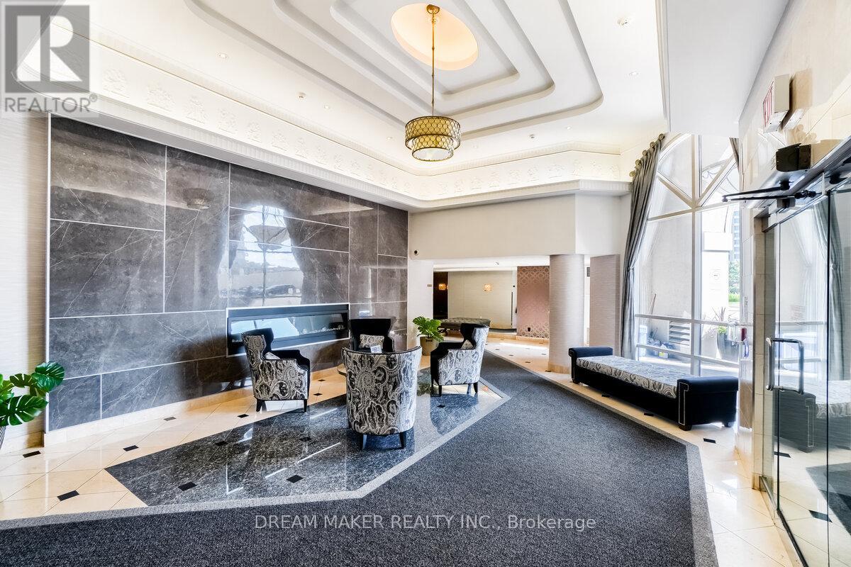 222 - 9017 Leslie Street, Richmond Hill, Ontario  L4B 4R8 - Photo 2 - N12910524