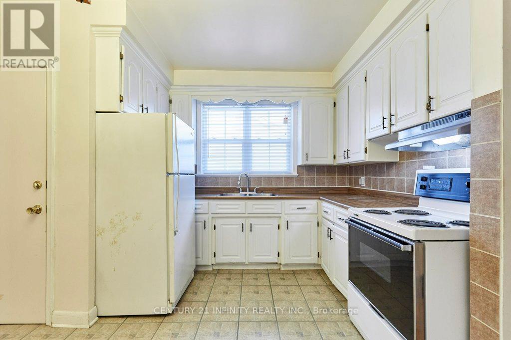 1181 Valley Drive, Oshawa, Ontario  L1J 3M6 - Photo 12 - E12910592