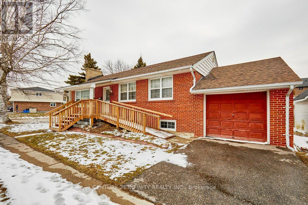1181 Valley Drive, Oshawa, Ontario  L1J 3M6 - Photo 2 - E12910592