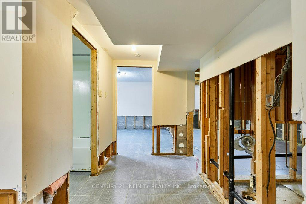 1181 Valley Drive, Oshawa, Ontario  L1J 3M6 - Photo 27 - E12910592