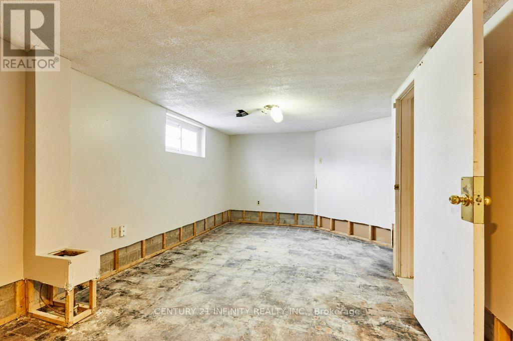 1181 Valley Drive, Oshawa, Ontario  L1J 3M6 - Photo 39 - E12910592