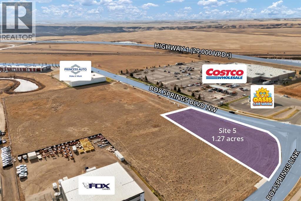 5, 2377 Box Springs Boulevard NW, Medicine Hat, Alberta