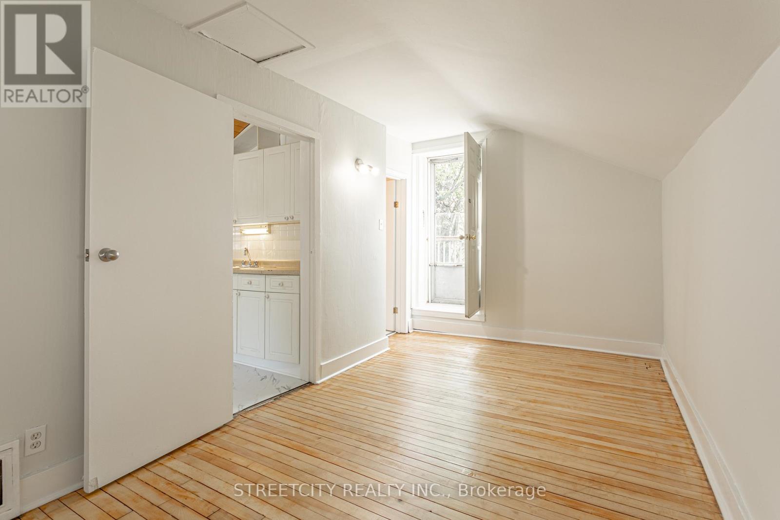 379 Central Avenue, London East, Ontario  N6B 2E3 - Photo 25 - X12910566