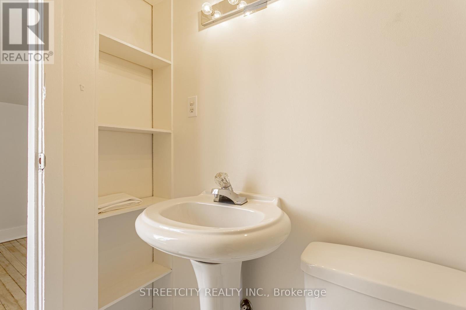 379 Central Avenue, London East, Ontario  N6B 2E3 - Photo 29 - X12910566