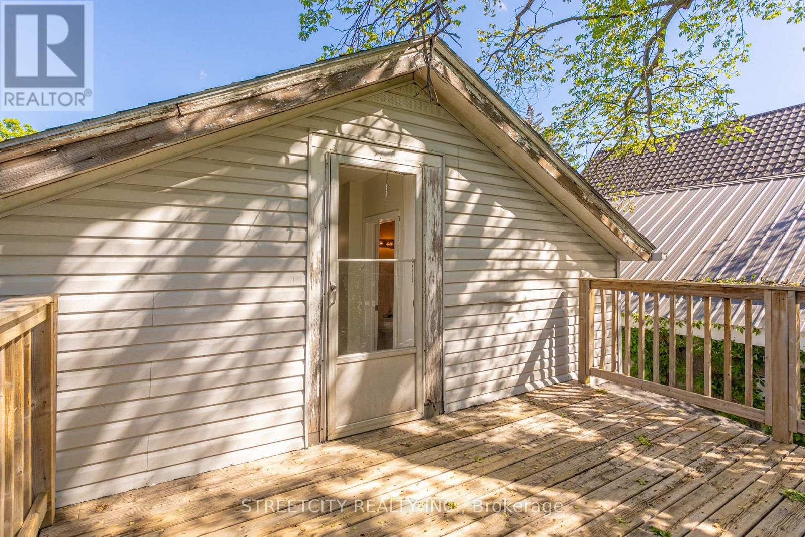 379 Central Avenue, London East, Ontario  N6B 2E3 - Photo 32 - X12910566