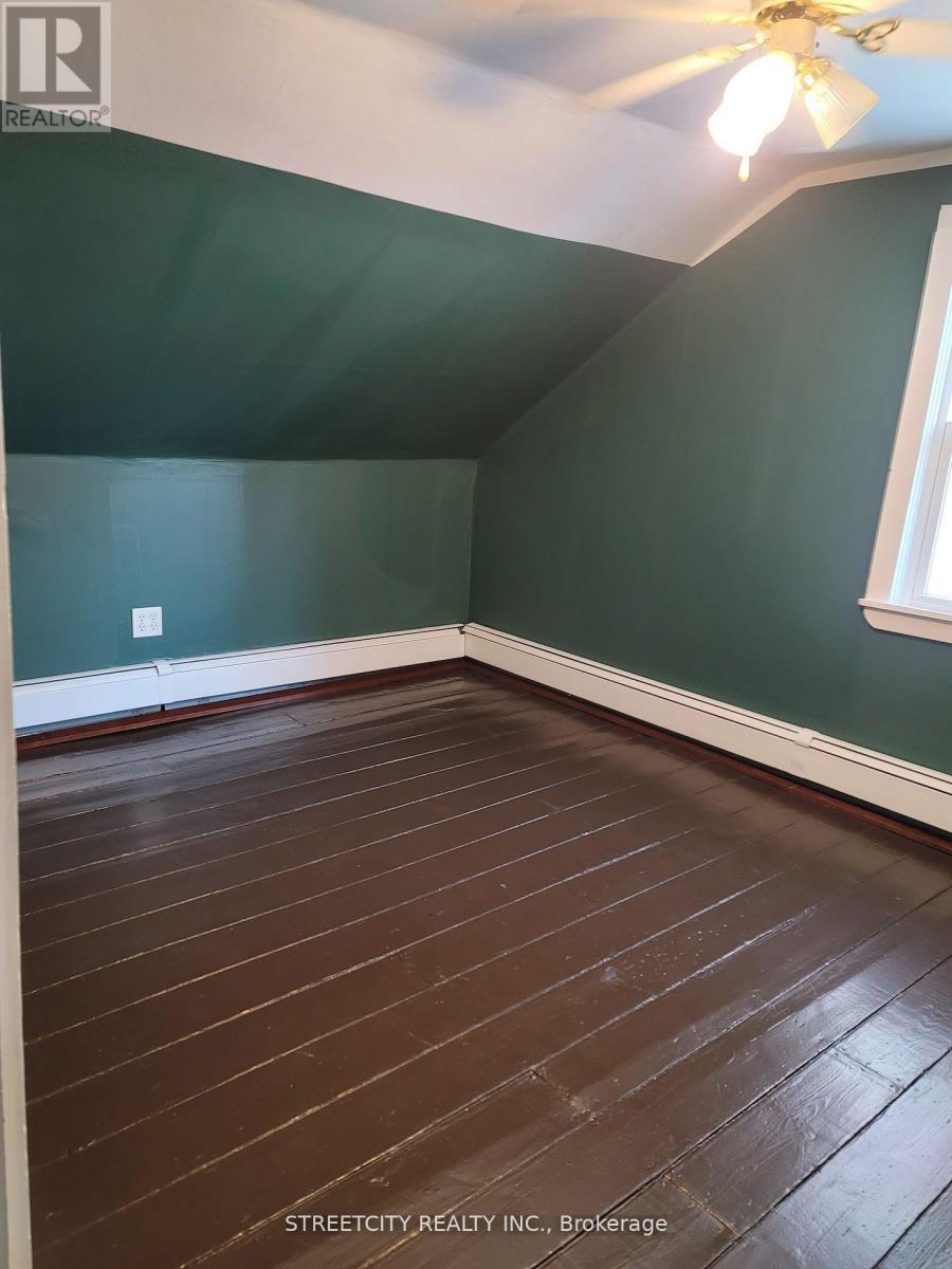 156 Maple Street, West Elgin, Ontario  N0L 2C0 - Photo 16 - X12910604